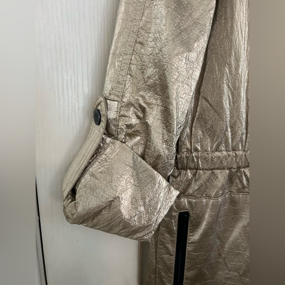 Nikki Jones Montreal Gold Metallic Women's Coat - Picture 3 of 11